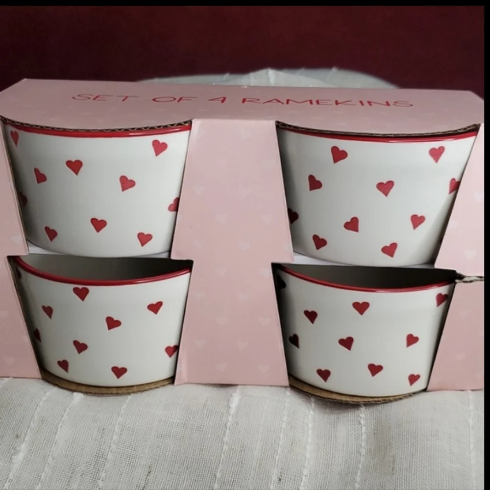 Heart Pattern Ramekins Set‎ of 4